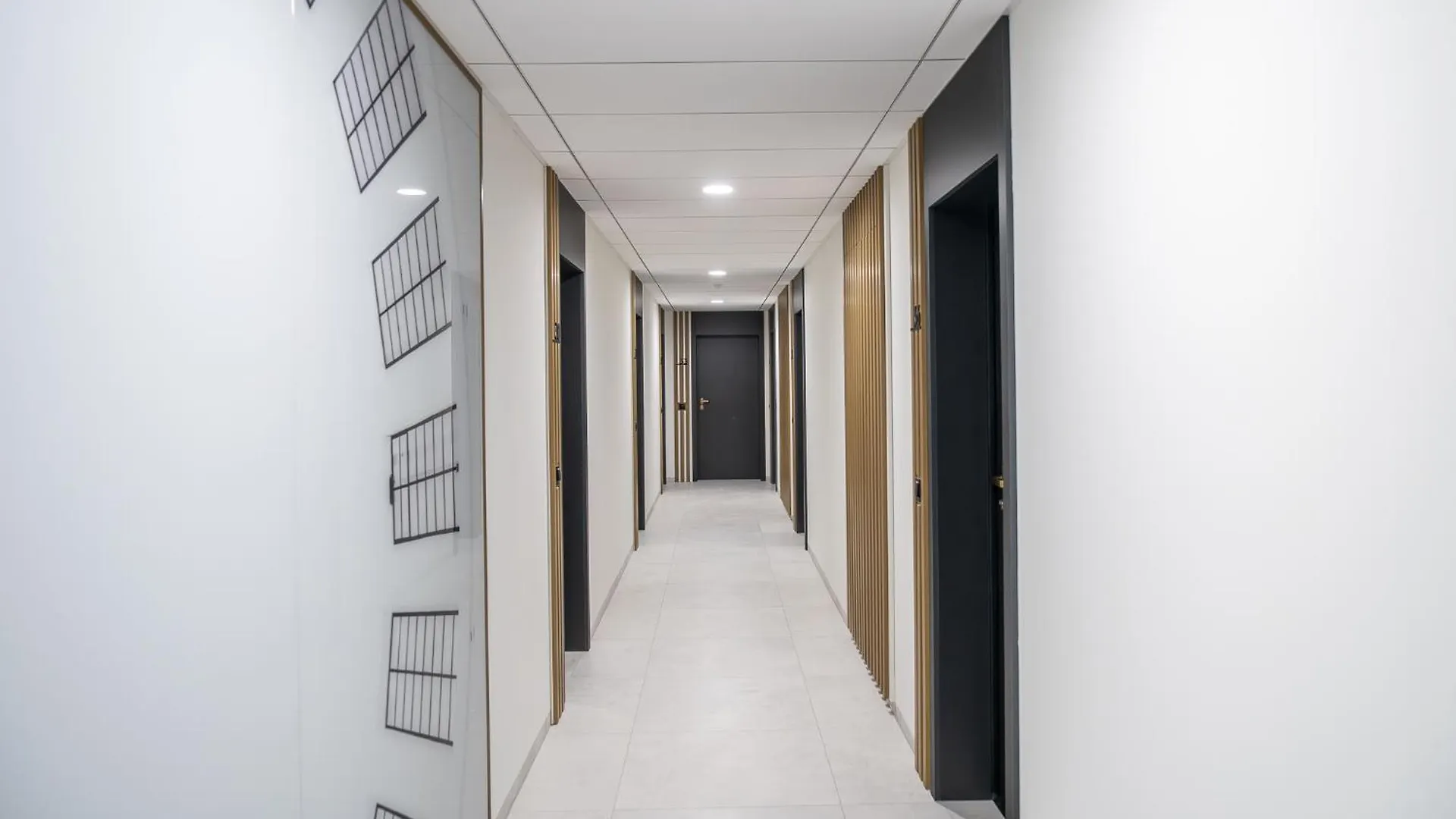 Rentplanet - Apartamenty Czysta 브로츠와프 0*,  폴란드
